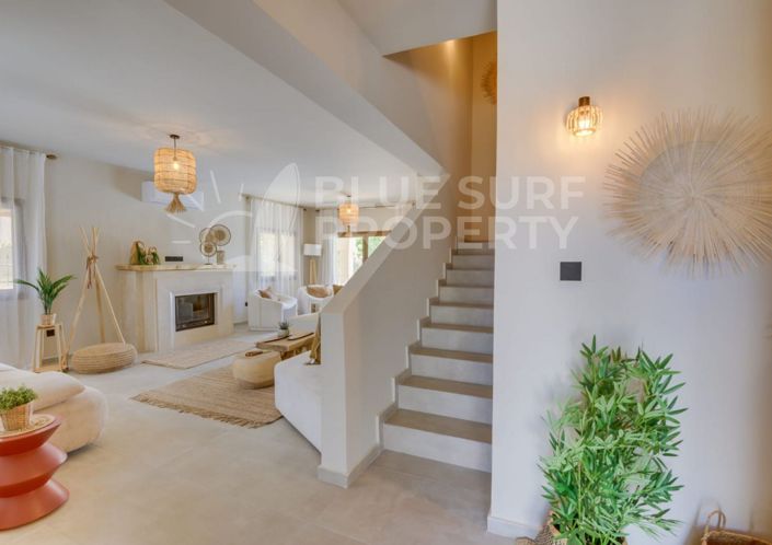 Image No.5-5 Bed Villa for sale