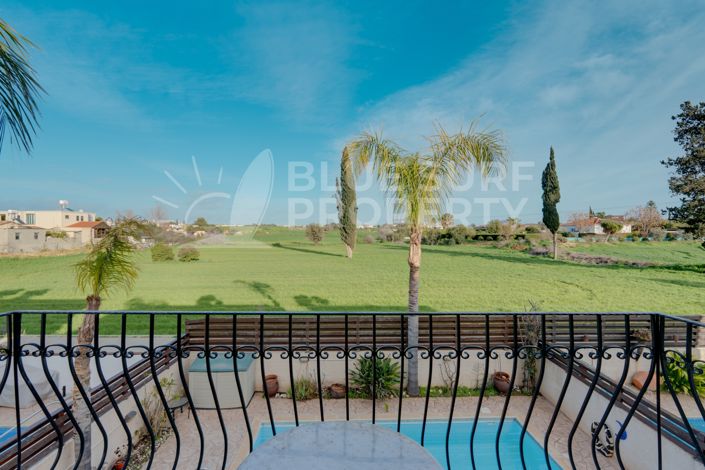 Image No.18-3 Bed Villa for sale