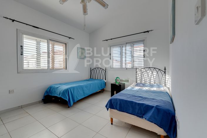 Image No.19-3 Bed Villa for sale