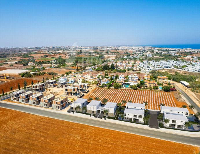 Image No.15-3 Bed Villa for sale