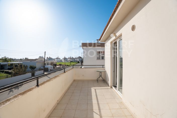 Image No.16-3 Bed Property for sale