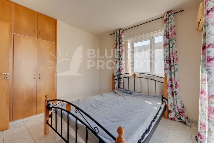 Image No.18-3 Bed Property for sale