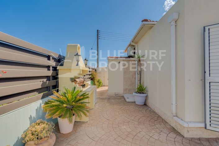 Image No.27-2 Bed Bungalow for sale