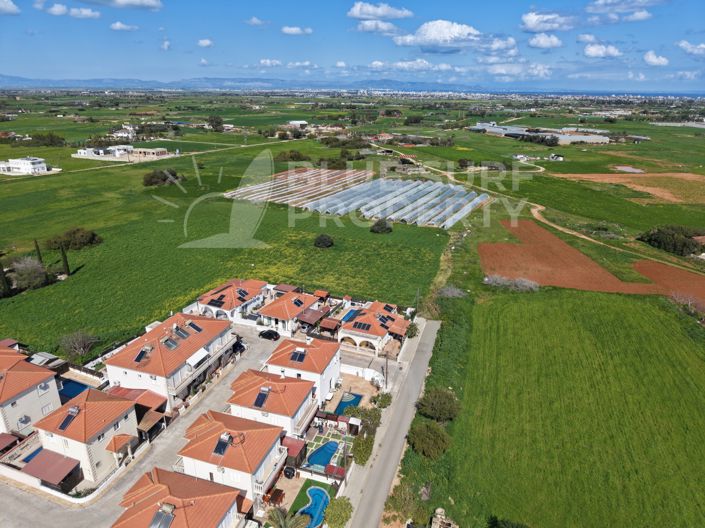 Image No.42-2 Bed Bungalow for sale