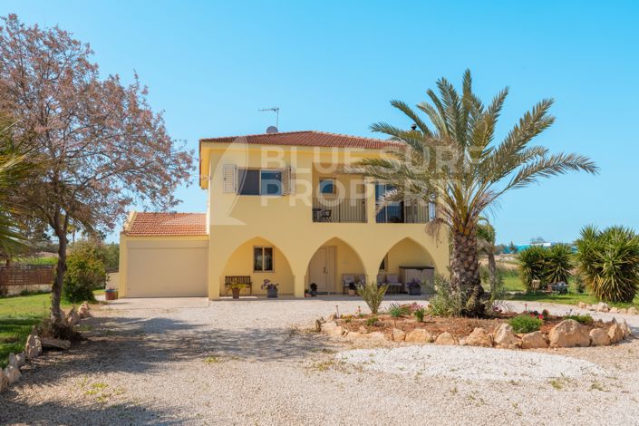 Image No.3-4 Bed Villa for sale