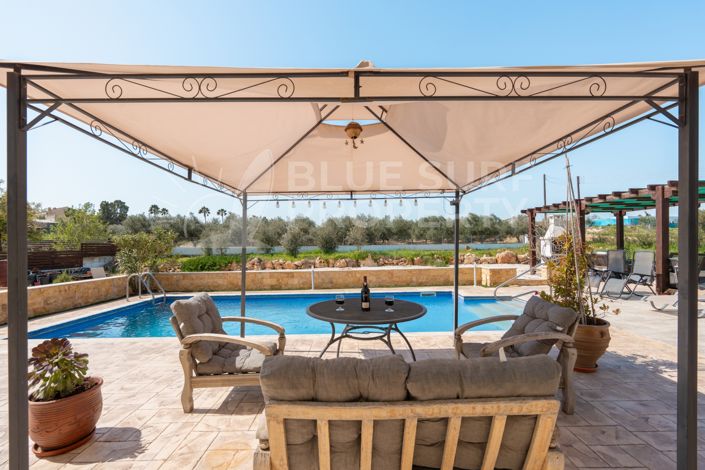 Image No.44-4 Bed Villa for sale