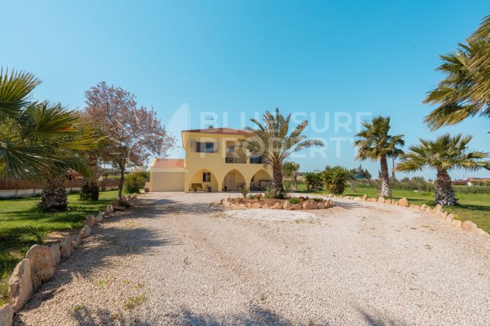 Image No.52-4 Bed Villa for sale