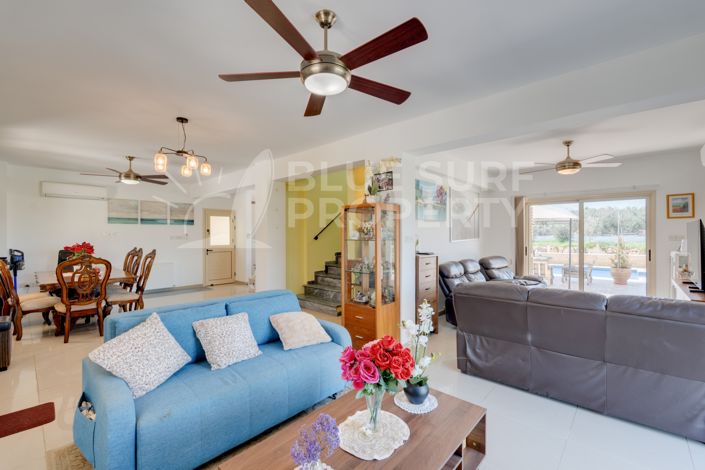 Image No.8-4 Bed Villa for sale