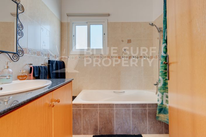 Image No.23-3 Bed Villa for sale