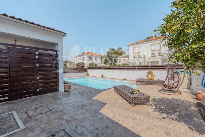 Image No.30-3 Bed Villa for sale