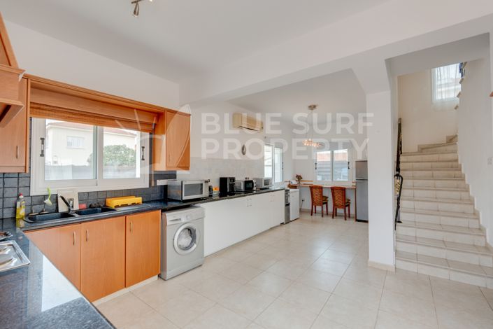 Image No.9-3 Bed Villa for sale