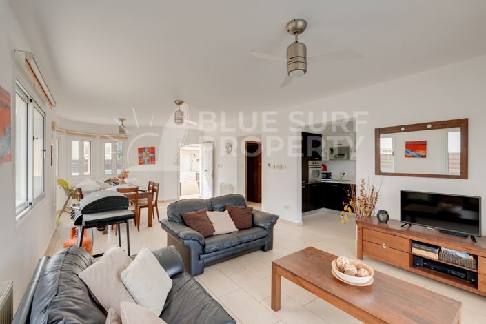 Image No.5-Villa de 3 chambres à vendre à Pernera