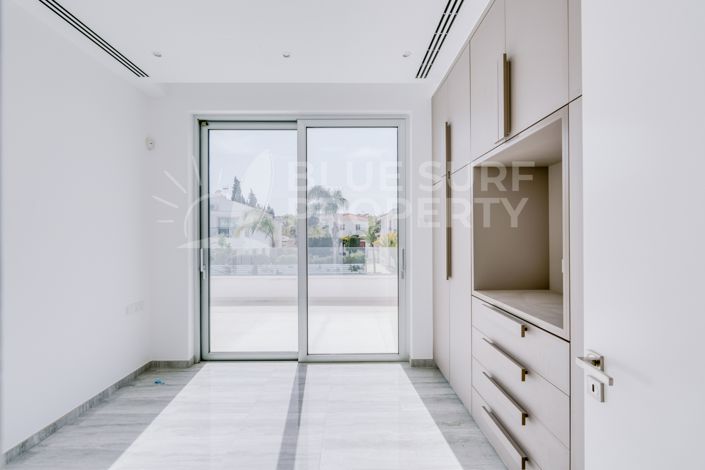 Image No.19-5 Bed Villa for sale