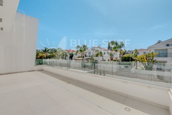 Image No.20-5 Bed Villa for sale