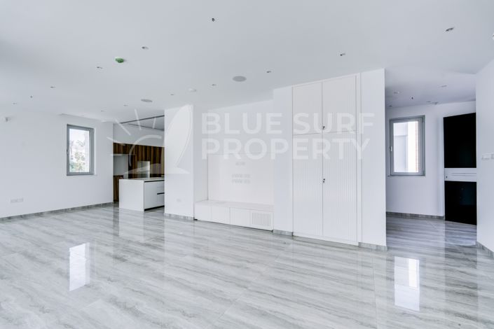 Image No.6-5 Bed Villa for sale