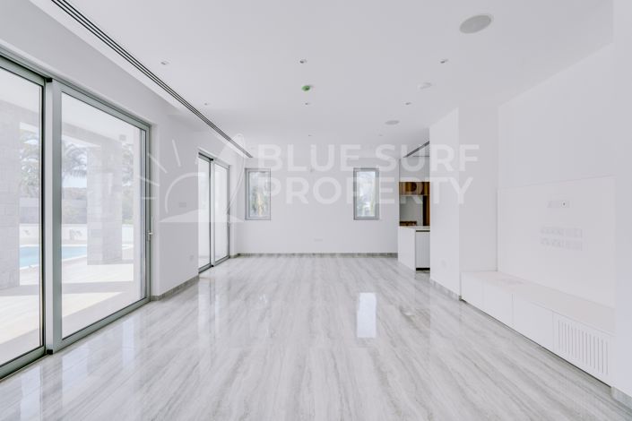 Image No.7-5 Bed Villa for sale