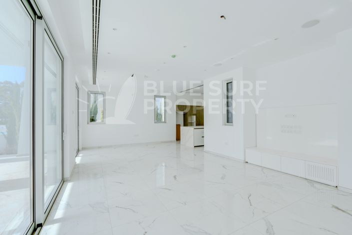 Image No.11-5 Bed Villa for sale