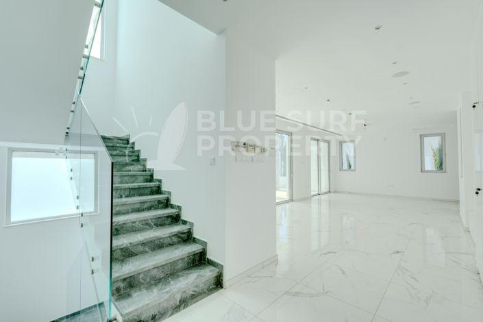 Image No.13-5 Bed Villa for sale