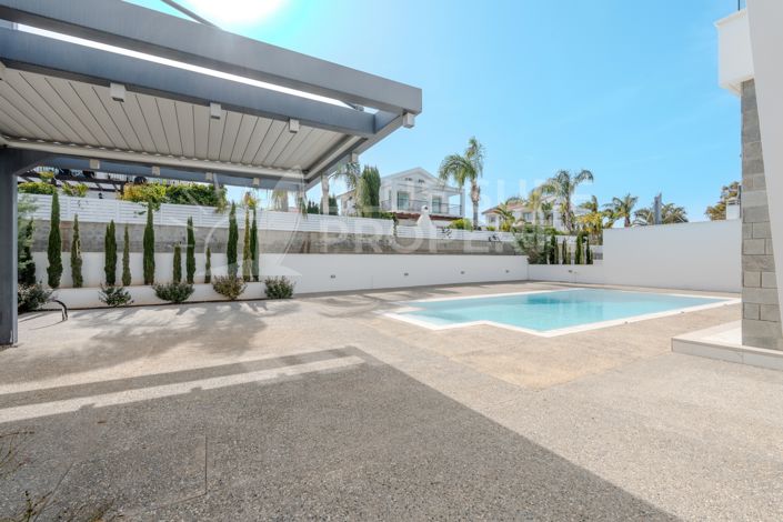 Image No.41-5 Bed Villa for sale