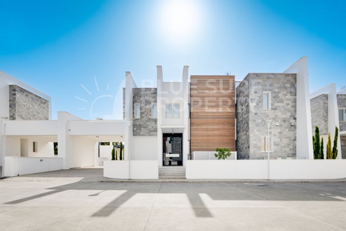 Image No.48-5 Bed Villa for sale