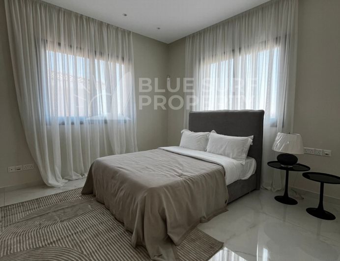 Image No.15-4 Bed Villa for sale