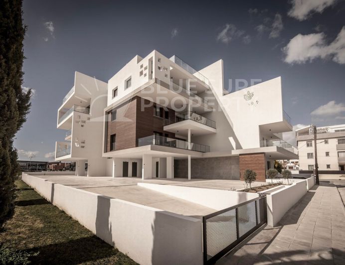 Image No.26-2 Bed Apartment for sale