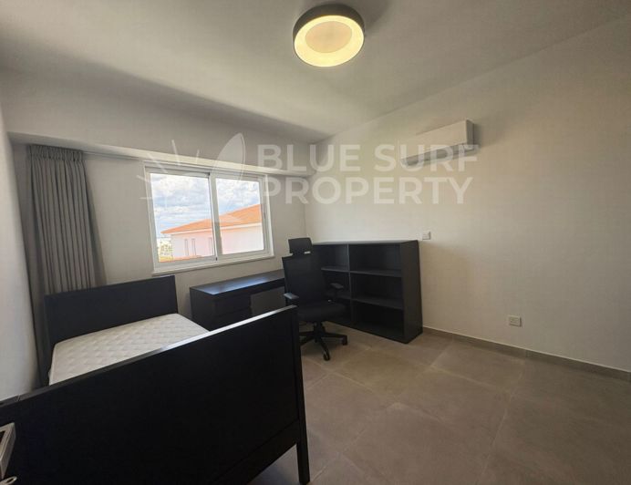 Image No.14-3 Bed Townhouse for sale