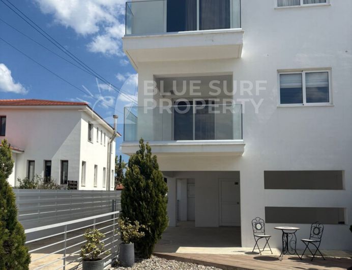 Image No.16-3 Bed Townhouse for sale