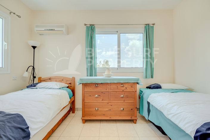 Image No.19-3 Bed Villa for sale