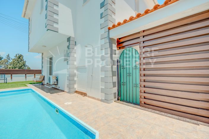 Image No.25-3 Bed Villa for sale