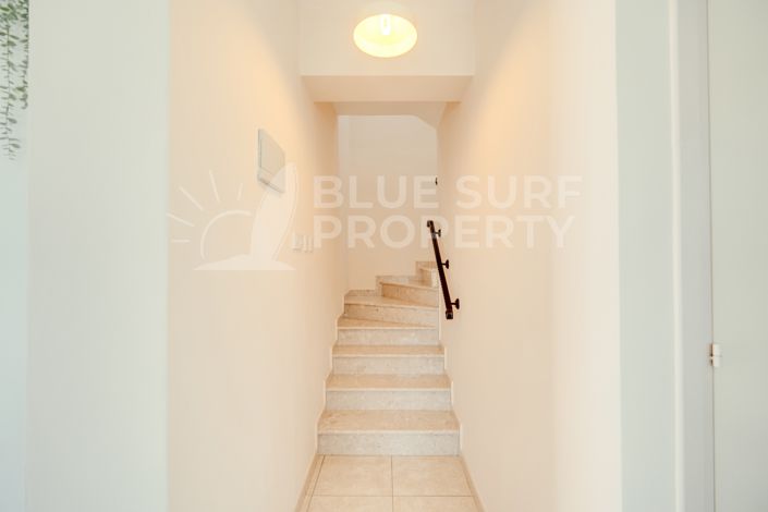 Image No.9-3 Bed Villa for sale