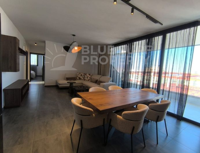 Beautiful New build, fully furnished two-bedroom apartment with covered veranda and roof terrace loc