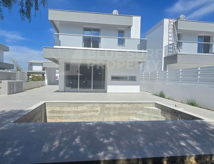 Image No.12-4 Bed Villa for sale