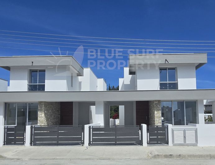 Image No.2-4 Bed Villa for sale