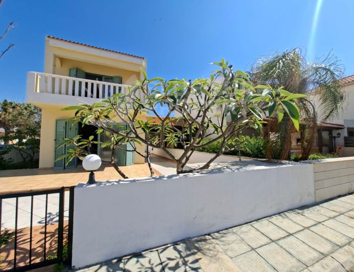 Image No.2-Villa de 2 chambres à vendre à Pervolia