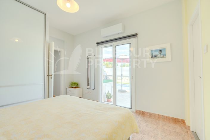 Image No.17-2 Bed Bungalow for sale