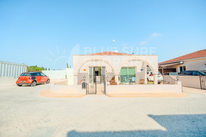 Image No.33-2 Bed Bungalow for sale