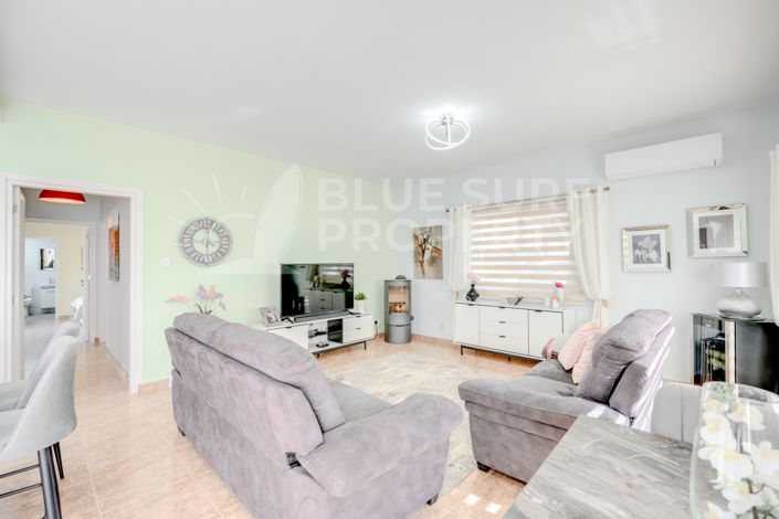 Image No.6-2 Bed Bungalow for sale