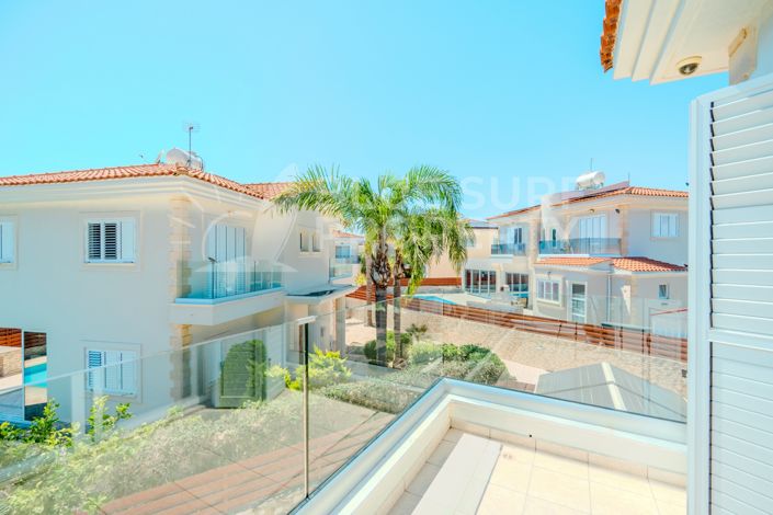 Image No.23-4 Bed Villa for sale