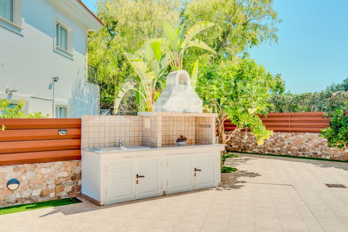 Image No.45-4 Bed Villa for sale
