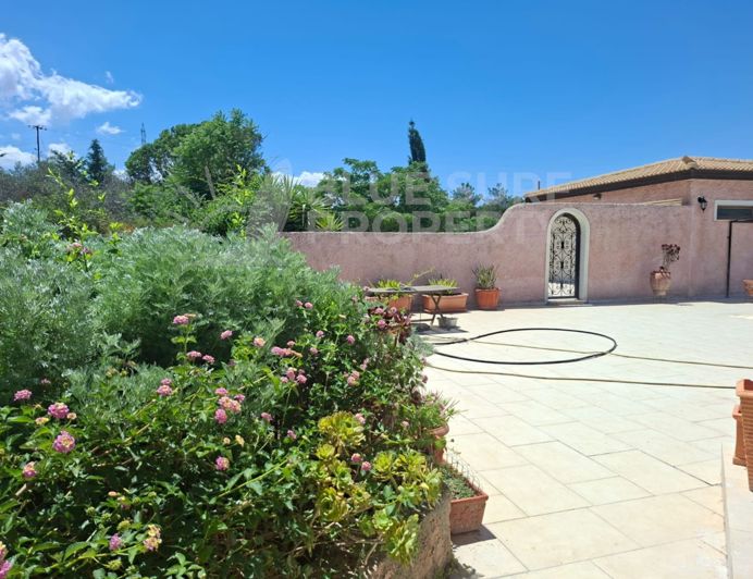 Image No.14-3 Bed Villa for sale