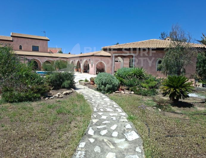 Image No.7-3 Bed Villa for sale