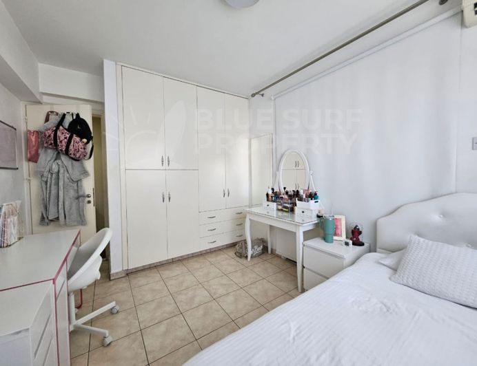Image No.10-3 Bed Apartment for sale