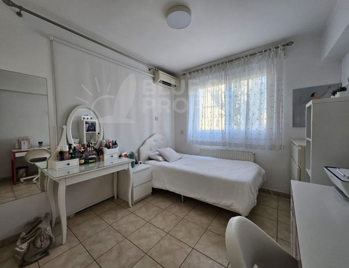 Image No.9-3 Bed Apartment for sale
