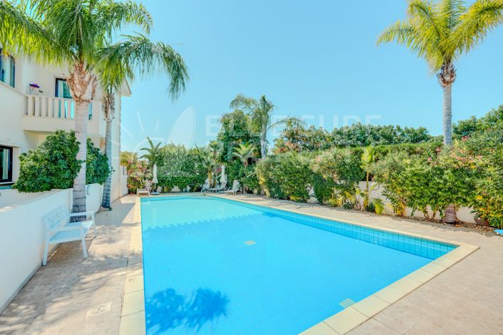Image No.29-2 Bed Apartment for sale