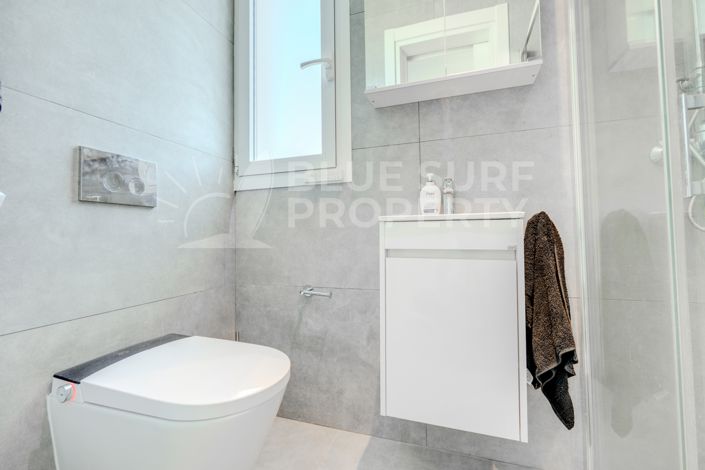 Image No.18-2 Bed Apartment for sale