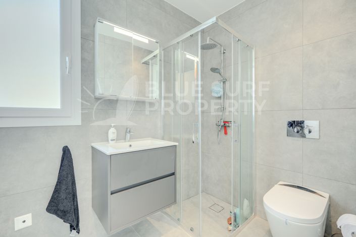 Image No.22-2 Bed Apartment for sale