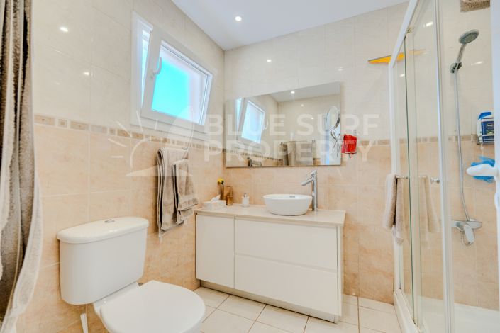 Image No.18-2 Bed Bungalow for sale
