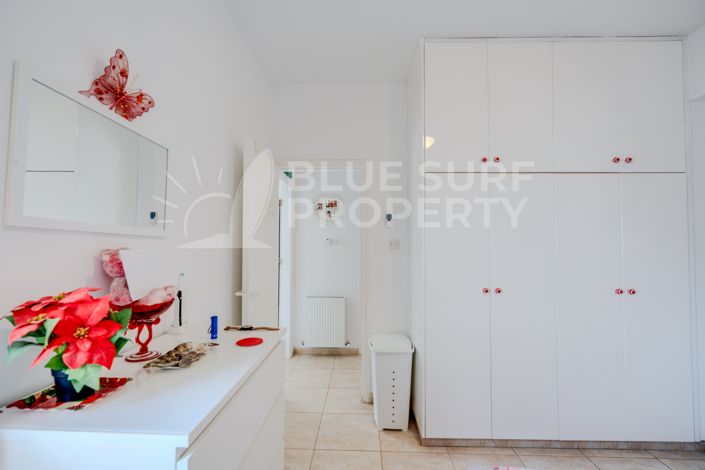 Image No.21-2 Bed Bungalow for sale