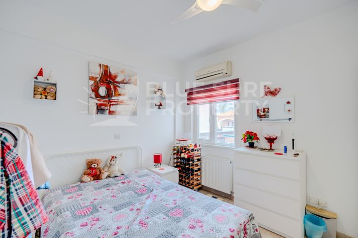 Image No.22-2 Bed Bungalow for sale